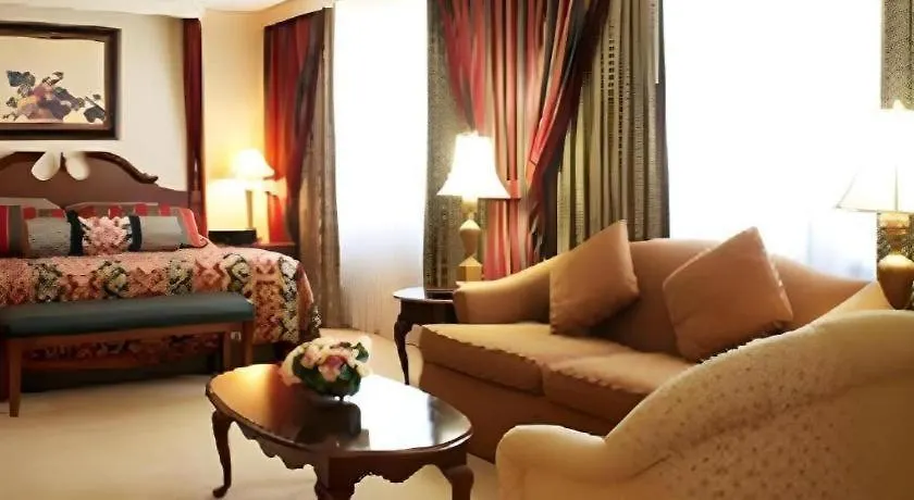 Harrahs Hotel Reno 3*,